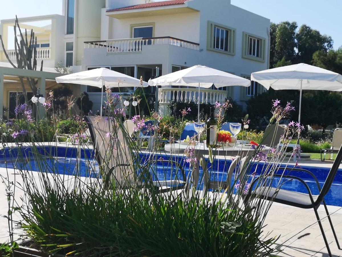Louis Luxury Villa By Living In Blue Koskinou  Ngoại thất bức ảnh