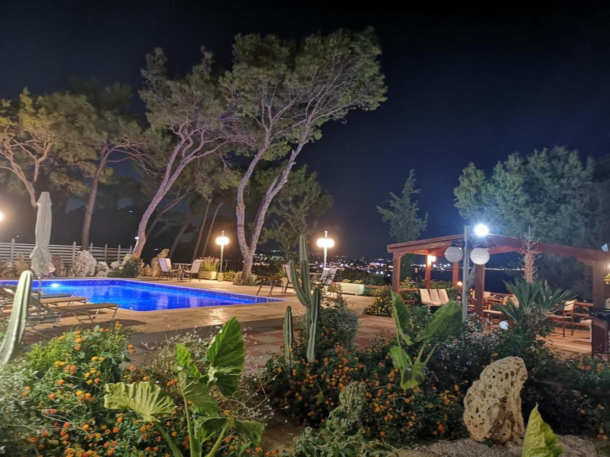 Louis Luxury Villa By Living In Blue Koskinou  Ngoại thất bức ảnh