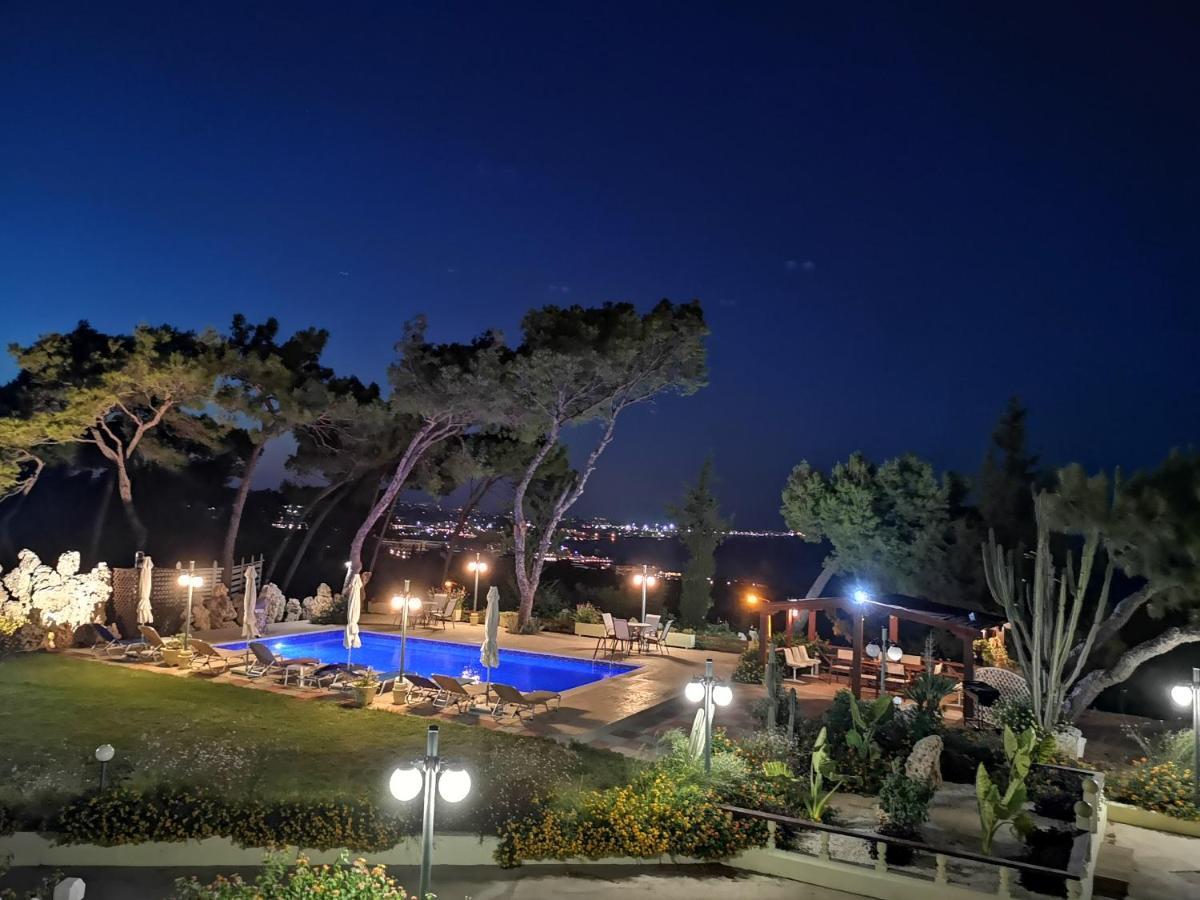 Louis Luxury Villa By Living In Blue Koskinou  Ngoại thất bức ảnh